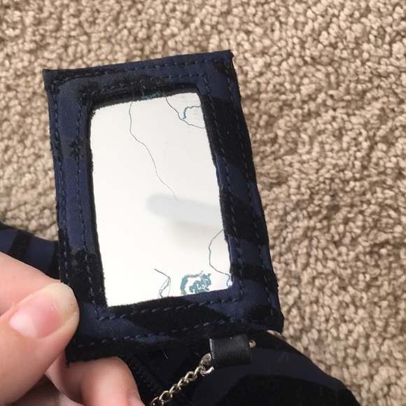 RARE VINTAGE TOMMY HILFIGER ZEBRA SHOULDER BAG - Picture 6 of 8